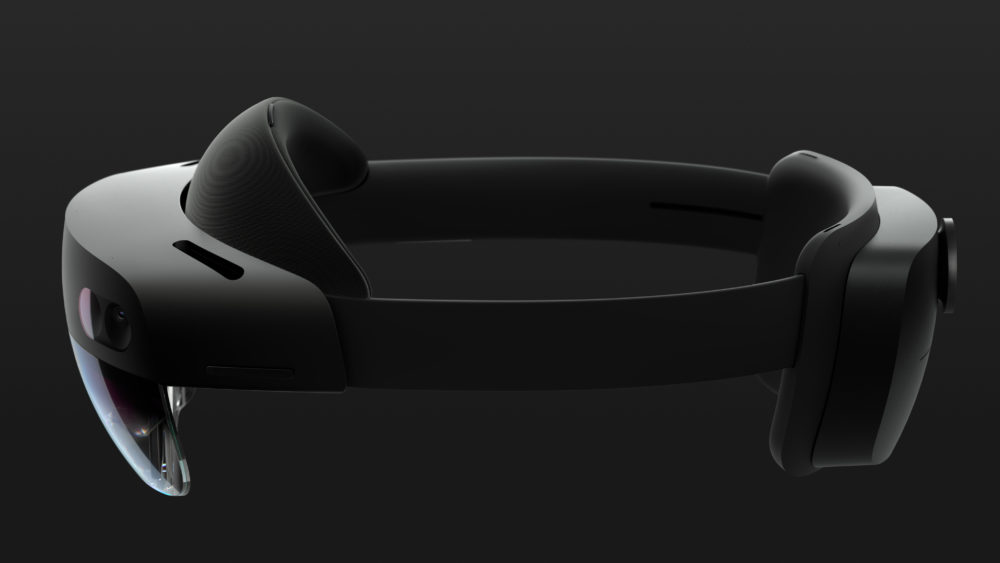 Use the HoloLens clicker